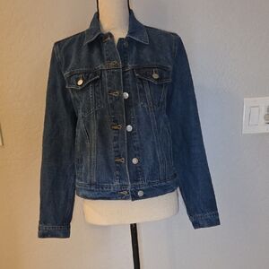 GAP Women's Dark Blue Jean Jacket Size Small NWOT